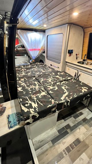 VW T4 CAMPERIZADA – LISTA PARA AVENTURAS