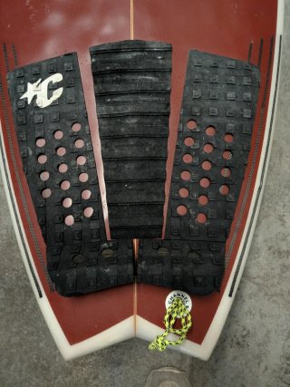 Tabla de surf roja