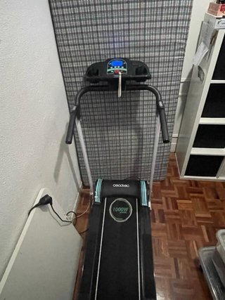 Caminadora Cecotec 1000W
