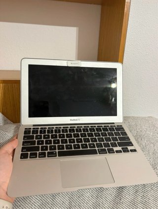MacBook Air 11 2014 Plata