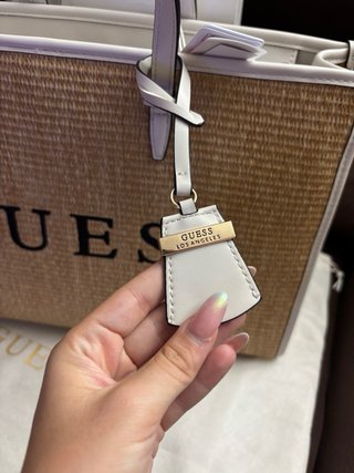 Bolso Guess Beige y Blanco
