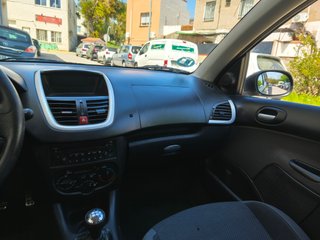 Peugeot 206 2011