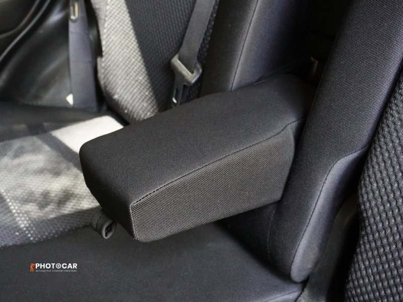 Suzuki Grand Vitara 1.9 DDiS JLX-E (2005) 2006, foto 31