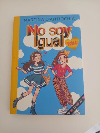 Libro No soy igual de Martina D'Antiochia