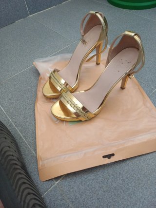 Sandalias LODI doradas tacón alto