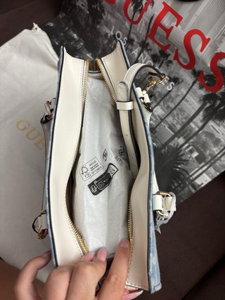 Bolso Guess Azul y Blanco