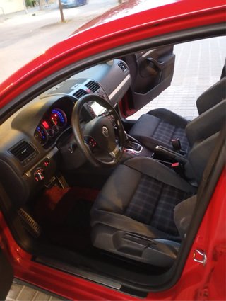 Volkswagen Golf 2005