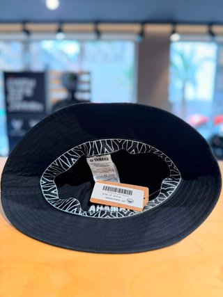 Sombrero pescador Yamaha Negro adulto