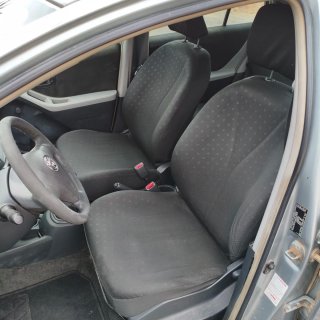 TOYOTA YARIS 1.3 VVTI