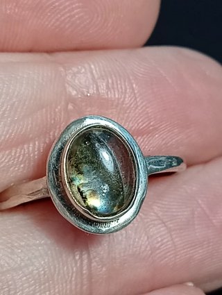 Anillo Plata Ley Labradorita natural sin pulir