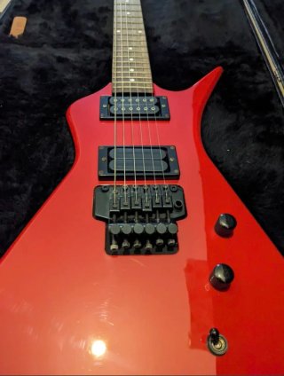 Guitarra Hammer Scarab XT Roja