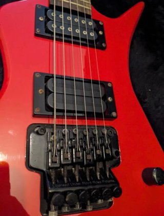 Guitarra Hammer Scarab XT Roja
