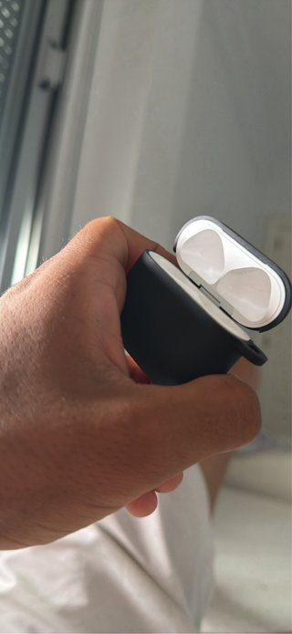 Estuche Carga AirPods Apple Negro/Blanco