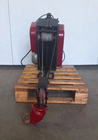 Montacargas Camac Minor 2003