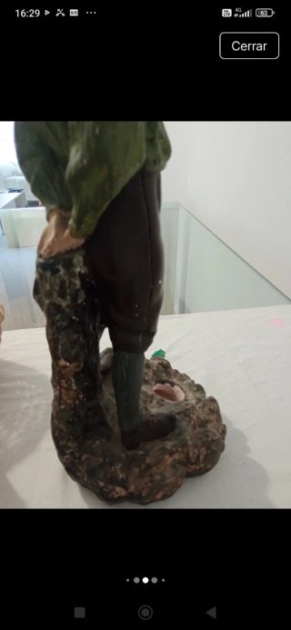 Figura niño sin restaurar, 48 altura,