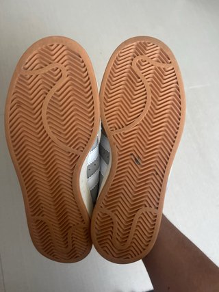 Adidas Campus Grises y Blancas