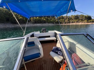 Barco con motor Mercury 90cv 4 tiempos con trim