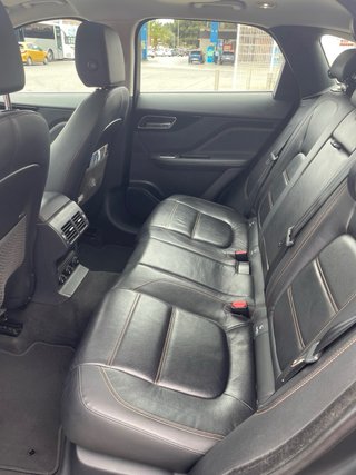 Jaguar F-Pace 2017