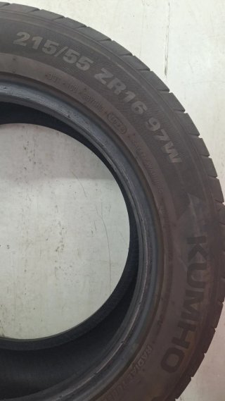 1 Kumho 215/55 R16 Neumático