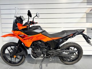 KTM 390 Adventure Naranja y Negra