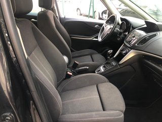 Opel Zafira Tourer 2012