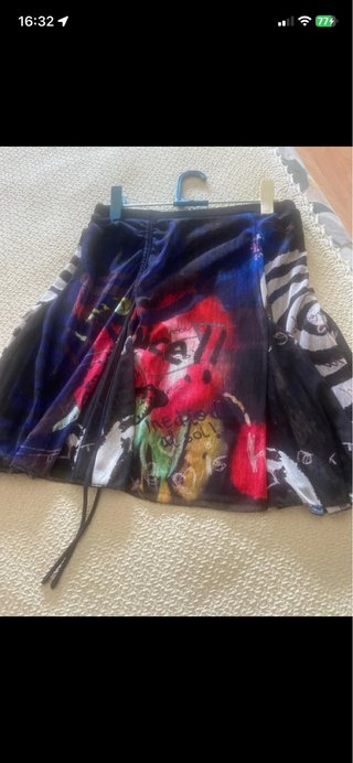 Falda gasa desigual con forro