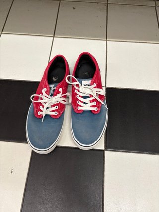 Scarpe Vans Blu e Rosse