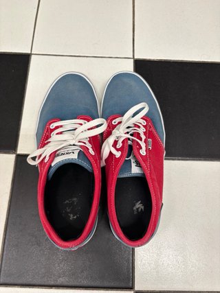 Scarpe Vans Blu e Rosse
