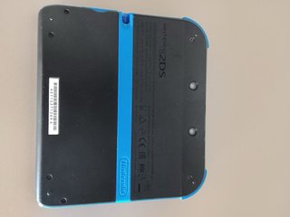Nintendo 2DS Negra a mano en Valencia