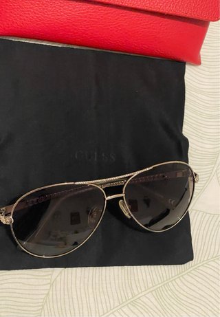 Gafas de sol Guess Aviador Doradas