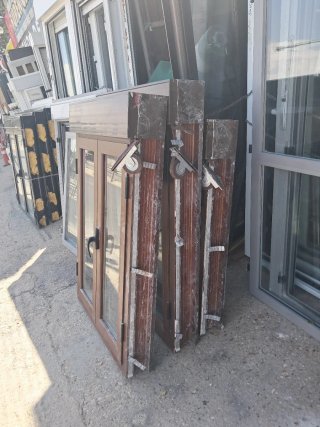 3 Ventanas de madera y cristal