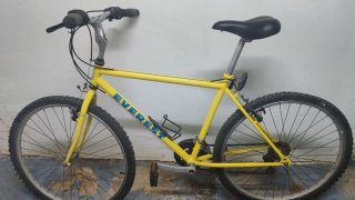 Bicicleta de Montaña Everest Amarilla