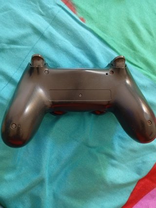 Playstation 4 Slim Negra