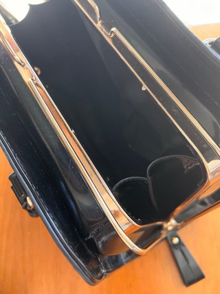 Bolso de cuero elegante y lujoso