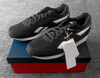 Zapatillas Reebok Rewind Talla 42 (A ESTRENAR)
