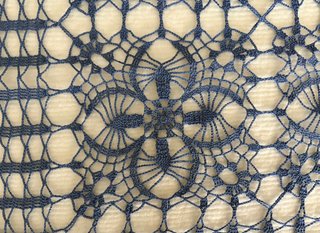 Centrotavola uncinetto vintage anni '70 blu