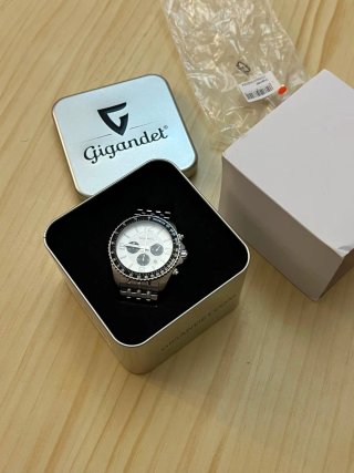 Reloj analógico de cuarzo Gigandet para hombre