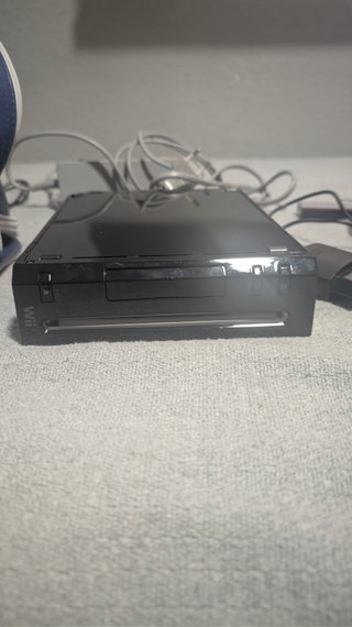 Consola Nintendo Wii con Accesorios y Maleta