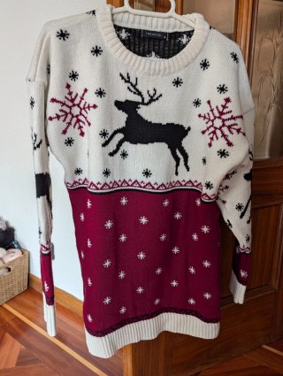 Jersey Trendyol Renos y Copos de Nieve