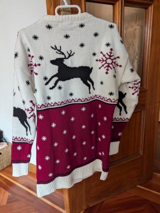 Jersey Trendyol Renos y Copos de Nieve