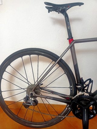 6.9 KG!!!!  Felt FR di2 6,9kg Talla L.