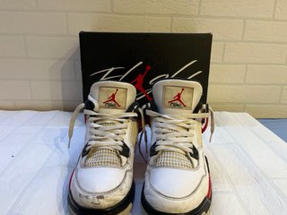 Jordan Retro 4 Red Cement Talla 39