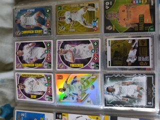 Intercambio o vendo cromos varios