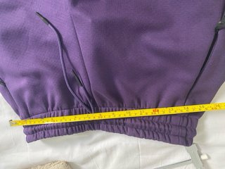 Pantalón corto Adidas morado