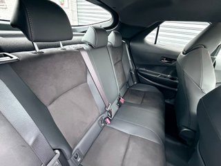 Toyota C-HR GR Sport Etiqueta 0 EMISIONES 2025