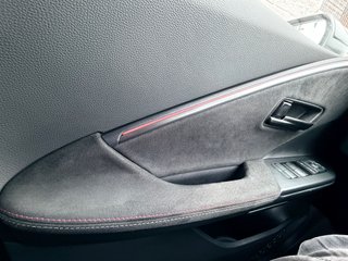 Toyota C-HR GR Sport Etiqueta 0 EMISIONES 2025