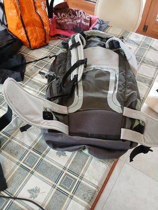 Mochila senderismo Quechua Forclaz 50