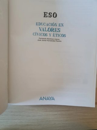 Libro de educación en valores civics y eticos 2eso