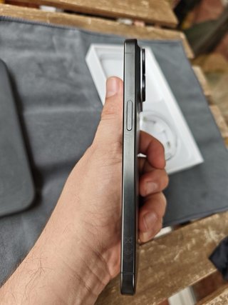 iPhone 15 Pro Max 256GB Space Gray