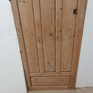 Puerta de Alacena de Madera